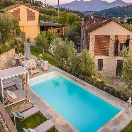 Villa Rustic Elegance In The Heart Of Tuscany *