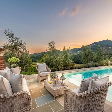 Rustic Elegance In The Heart Of Tuscany Villa *