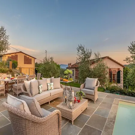 Rustic Elegance In The Heart Of Tuscany Villa Lucca